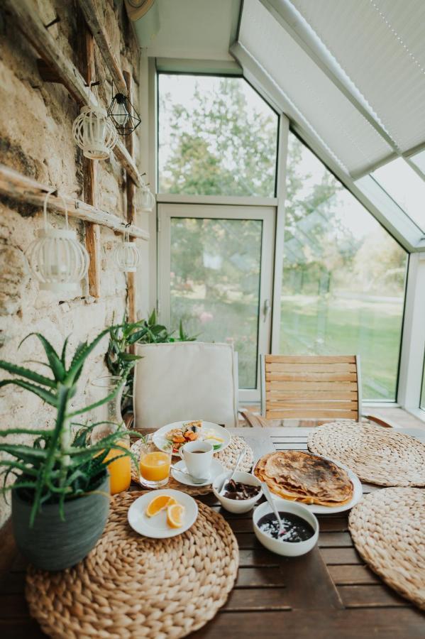 Dagen Haus Guesthouse Orjaku Экстерьер фото