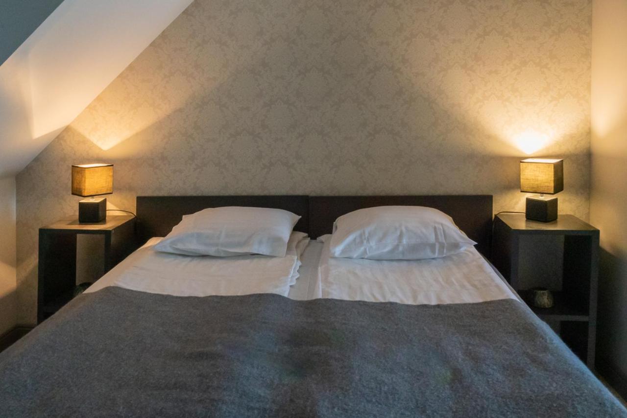 Dagen Haus Guesthouse Orjaku Экстерьер фото